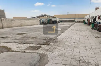 سكن عمال - استوديو - 8 حمامات للبيع في الصجعة الصناعية - الصجعة - الشارقة