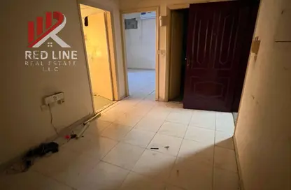شقة - غرفة نوم - 2 حمامات للايجار في أبو شغارة - الشارقة