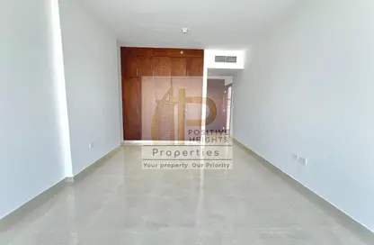 Apartment - 1 Bedroom - 2 Bathrooms for rent in Al Hawai Barsha Building 2 - Al Barsha 1 - Al Barsha - Dubai