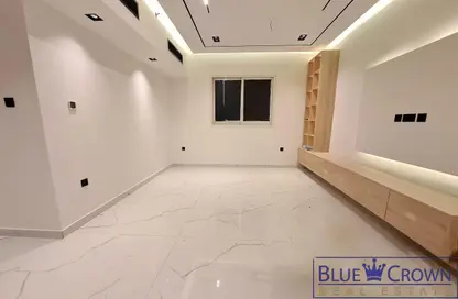 Apartment - 2 Bedrooms - 3 Bathrooms for rent in Ali Building - Al Jaddaf - Dubai