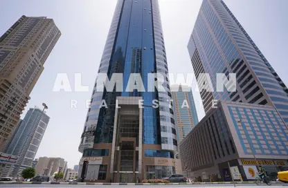 Outdoor Building image for: Apartment - 3 Bedrooms - 4 Bathrooms for rent in Robot Park Tower - Al Khan - Sharjah, Image 1