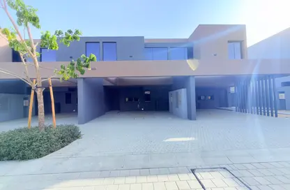 Townhouse - 2 Bedrooms - 3 Bathrooms for rent in Robinia - Masaar - Tilal City - Sharjah