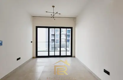 شقة - غرفة نوم - 2 حمامات للايجار في بن غاطي كانال - الخليج التجاري - دبي شقة - غرفة نوم - 2 حمامات للايجار في بن غاطي كانال - الخليج التجاري - دبي