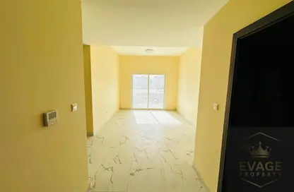 Apartment - 2 Bedrooms - 3 Bathrooms for rent in Al Jurf 3 - Al Jurf - Ajman Downtown - Ajman