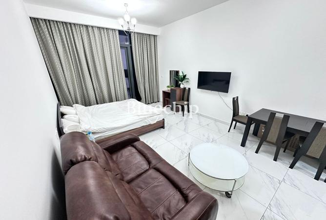 15210214 - Property Image 2