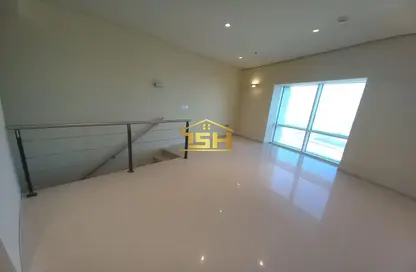 Empty Room image for: Duplex - 2 Bedrooms - 2 Bathrooms for rent in Park Place Tower - Sheikh Zayed Road - Dubai, Image 1