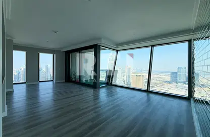 Apartment - 3 Bedrooms - 5 Bathrooms for sale in Burj Vista 1 - Burj Vista - Downtown Dubai - Dubai