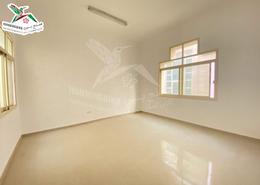 Apartment - 2 bedrooms - 2 bathrooms for rent in Al Dafeinah - Asharej - Al Ain