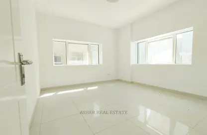 شقة - 2 غرف نوم - 2 حمامات للايجار في برج السراب - الخان - الشارقة