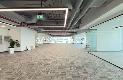 Office Space - Studio for rent in Emaar Business Park Building 1 - Emaar Business Park - Sheikh Zayed Road - Dubai