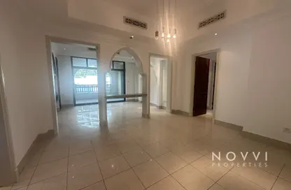شقة - 2 غرف نوم - 2 حمامات للايجار في التاجر ريزيدنس - جزيرة المدينة القديمة - دبي وسط المدينة - دبي