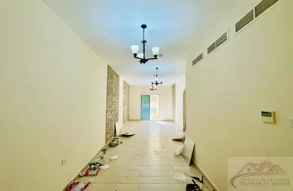 Apartment - 2 Bedrooms - 3 Bathrooms for rent in Muwaileh 29 Building - Muwaileh - Sharjah