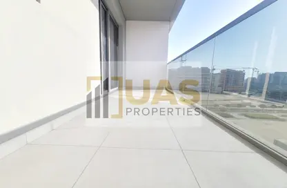 Apartment - 1 Bedroom - 2 Bathrooms for rent in Jumeirah Garden City - Al Satwa - Dubai