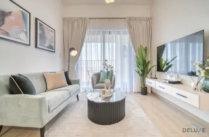 Living Room image for: Apartment - 2 Bedrooms - 1 Bathroom for rent in The Nook 1 - The Nook - Wasl Gate - Dubai, Image 1