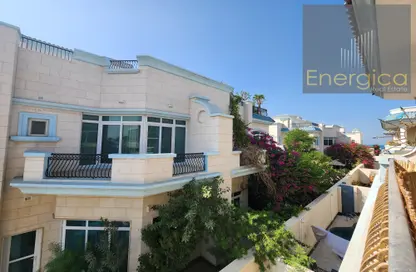 Compound - 5 Bedrooms - 6 Bathrooms for rent in Umm Suqeim 2 Villas - Umm Suqeim 2 - Umm Suqeim - Dubai