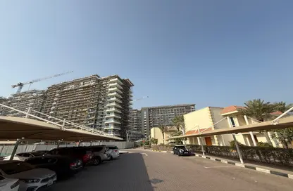 Apartment - 1 Bedroom - 2 Bathrooms for sale in Khor Fakkan - Sharjah
