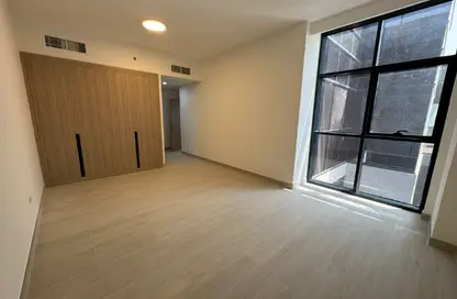 Apartment - 2 Bedrooms - 2 Bathrooms for rent in M2M Building - Meydan Avenue - Meydan - Dubai