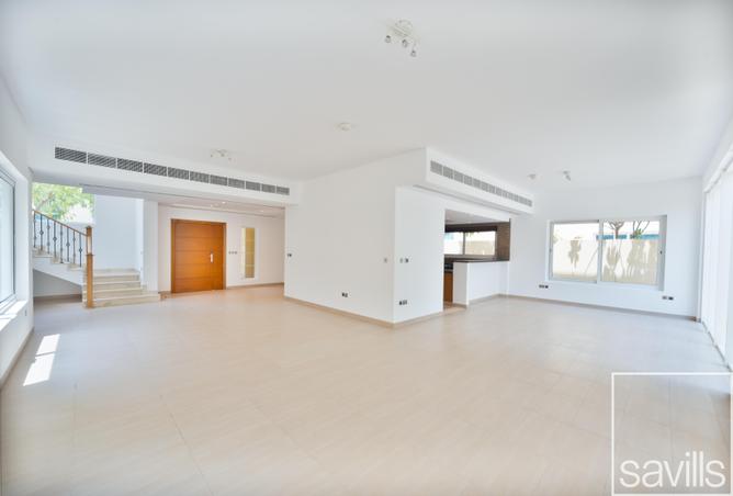 15201839 - Property Image 3
