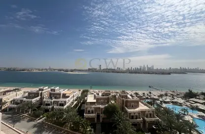 Apartment - 3 Bedrooms - 5 Bathrooms for sale in Balqis Residence - Kingdom of Sheba - Palm Jumeirah - Dubai