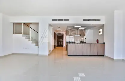 Villa - 3 Bedrooms - 4 Bathrooms for sale in Manazel Al Reef 2 - Al Samha - Abu Dhabi