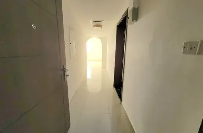 Apartment - 2 Bedrooms - 2 Bathrooms for rent in Muwaileh 29 Building - Muwaileh - Sharjah