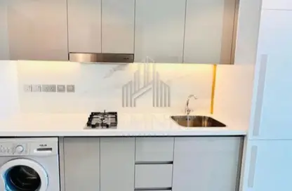 شقة - 1 حمام للايجار في فرهاد عزيزي ريزيدنس - الجداف - دبي