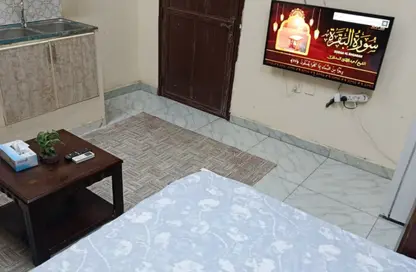 شقة - 1 حمام للايجار في برج الكورنيش - طريق كورنيش عجمان - عجمان شقة - 1 حمام للايجار في برج الكورنيش - طريق كورنيش عجمان - عجمان