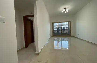 شقة - غرفة نوم - 2 حمامات للايجار في سندس زينيا - مجمع دبي ريزيدنس - دبي لاند - دبي