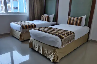 Apartment - 2 Bedrooms - 2 Bathrooms for rent in Pearl MAAM Residence - Sultan Bin Zayed the First Street - Muroor Area - Abu Dhabi