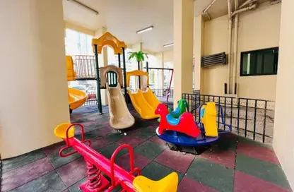 شقة - 2 غرف نوم - 2 حمامات للايجار في شارع 20 ​ - النهدة - الشارقة