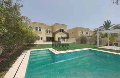 Villa - 3 Bedrooms - 4 Bathrooms for rent in Legacy - Jumeirah Park - Dubai
