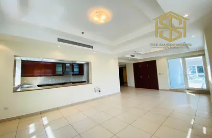 شقة - 2 غرف نوم - 3 حمامات للايجار في برج بن هندي - منخول - بر دبي - دبي