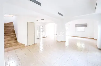 Villa - 3 Bedrooms - 4 Bathrooms for rent in Meadows 1 - Meadows - Dubai