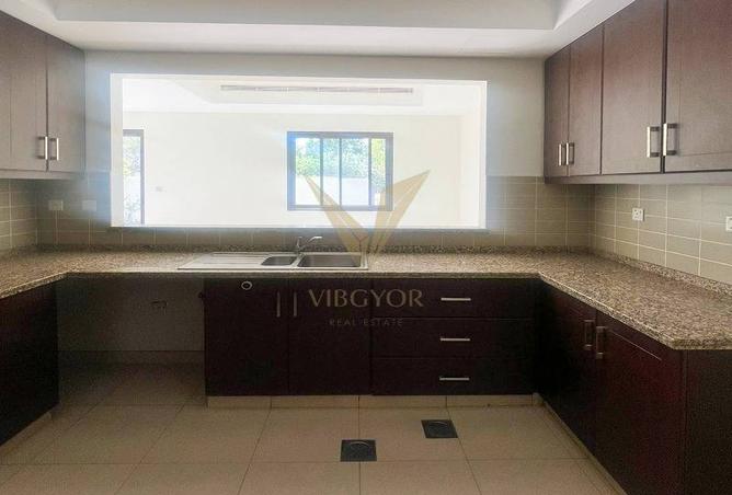 15570932 - Property Image 3