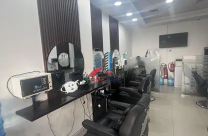 Shop - Studio - 1 Bathroom for sale in Taliatela Street - Al Nahda - Sharjah