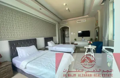 شقة - 1 حمام للايجار في مساكن كورنيش عجمان - طريق كورنيش عجمان - عجمان