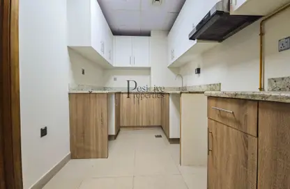 Apartment - 3 Bedrooms - 4 Bathrooms for rent in Dune Residency - Jumeirah Village Circle - Dubai