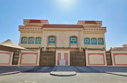 فيلا - 6 غرف نوم - 8 حمامات للايجار في مركز محمد بن زايد - مدينة محمد بن زايد - أبوظبي