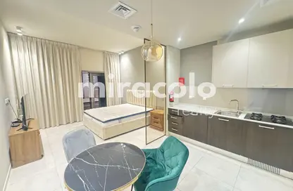Apartment - Studio - 1 Bathroom for rent in Park View Tower - Jumeirah Village Circle - Dubai