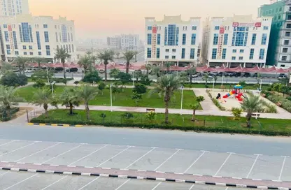 شقة - غرفة نوم - 2 حمامات للبيع في قرية الاميرة - الياسمين - عجمان