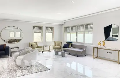 Villa - 4 Bedrooms - 5 Bathrooms for rent in Regional - Jumeirah Park - Dubai