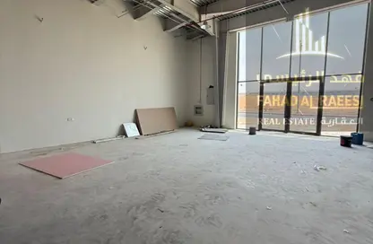 مستودع - استوديو - 1 حمام للايجار في أم الثعوب - أم القيوين