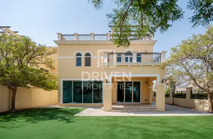 Villa - 4 Bedrooms - 5 Bathrooms for rent in Jumeirah Park Homes - Jumeirah Park - Dubai