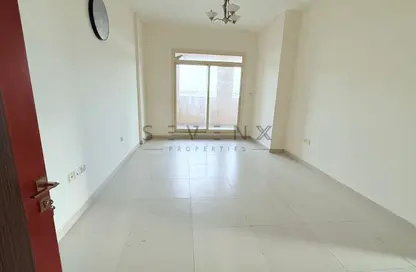 Apartment - 2 Bedrooms - 3 Bathrooms for rent in Al Falak Residence - Dubai Silicon Oasis - Dubai