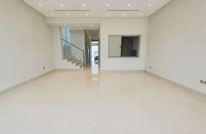 تاون هاوس - 3 غرف نوم - 4 حمامات للبيع في غرب الفرجان - الفرجان - دبي