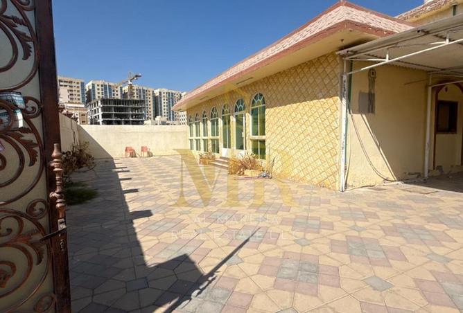 16002678 - Property Image 2