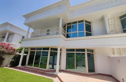 Villa - 4 Bedrooms - 5 Bathrooms for rent in Al Safa 2 - Al Safa - Dubai