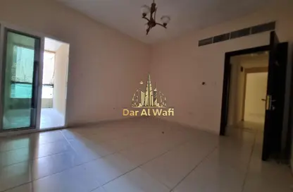 شقة - 2 غرف نوم - 3 حمامات للايجار في مساكن النهضة - النهدة - الشارقة