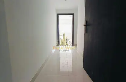 شقة - غرفة نوم - 1 حمام للايجار في برج الرشيد 6 - شارع التعاون - التعاون - الشارقة شقة - غرفة نوم - 1 حمام للايجار في برج الرشيد 6 - شارع التعاون - التعاون - الشارقة