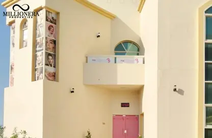 متجر - استوديو - 7 حمامات للبيع في 1 الحميدية - الحميدية - عجمان